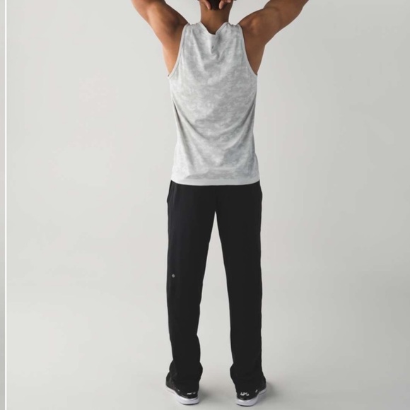 Lululemon Kung Fu Pant Black - Picture 3 of 7